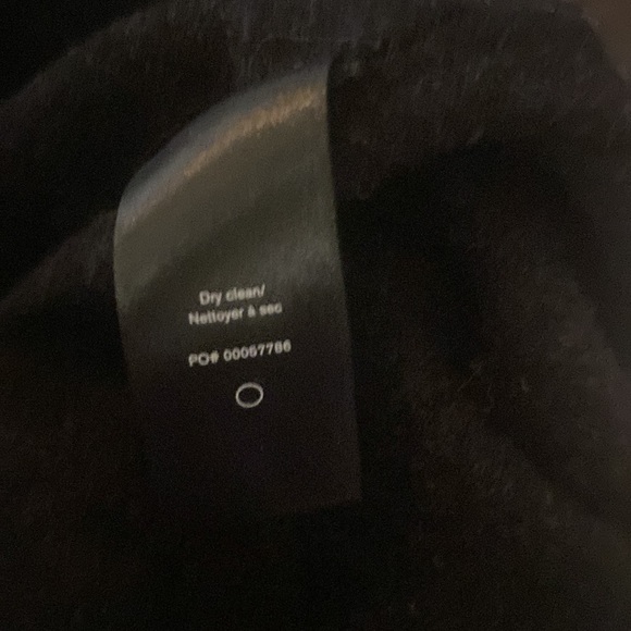 Rag & Bone New York beautiful wool blended sweater. Classy and chic - Picture 8 of 11